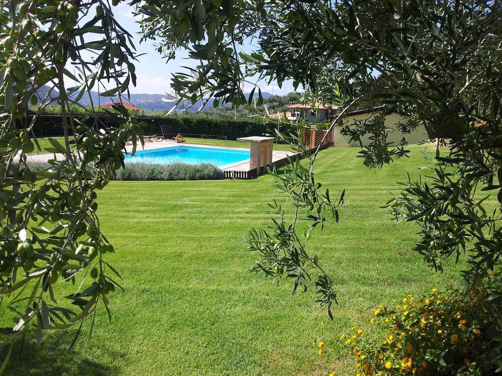 Prossedi Hotel Piscina La Suite מראה חיצוני תמונה